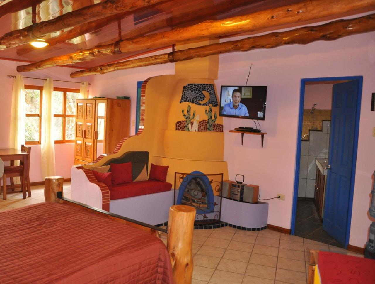 Mountain Lodge Chetica San Jeronimo  Exterior photo